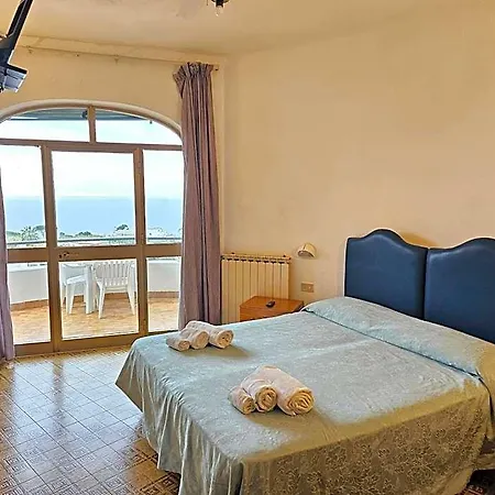 Paco Benessere & Relax Aparthotel 3*
